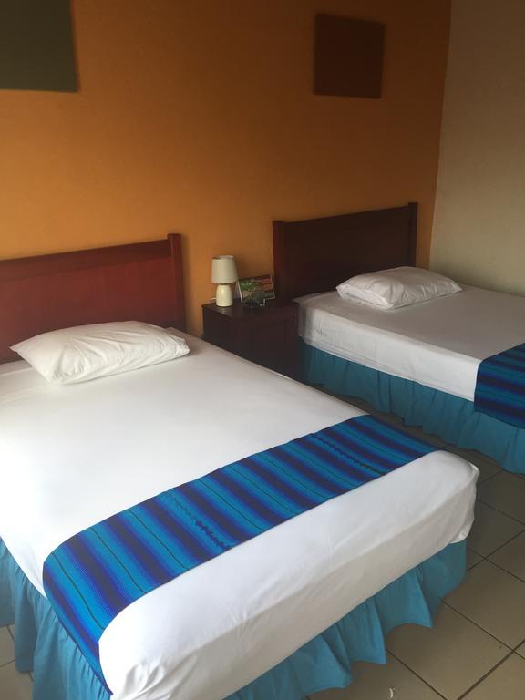 Hotel Villa Margarita Flores Phòng bức ảnh