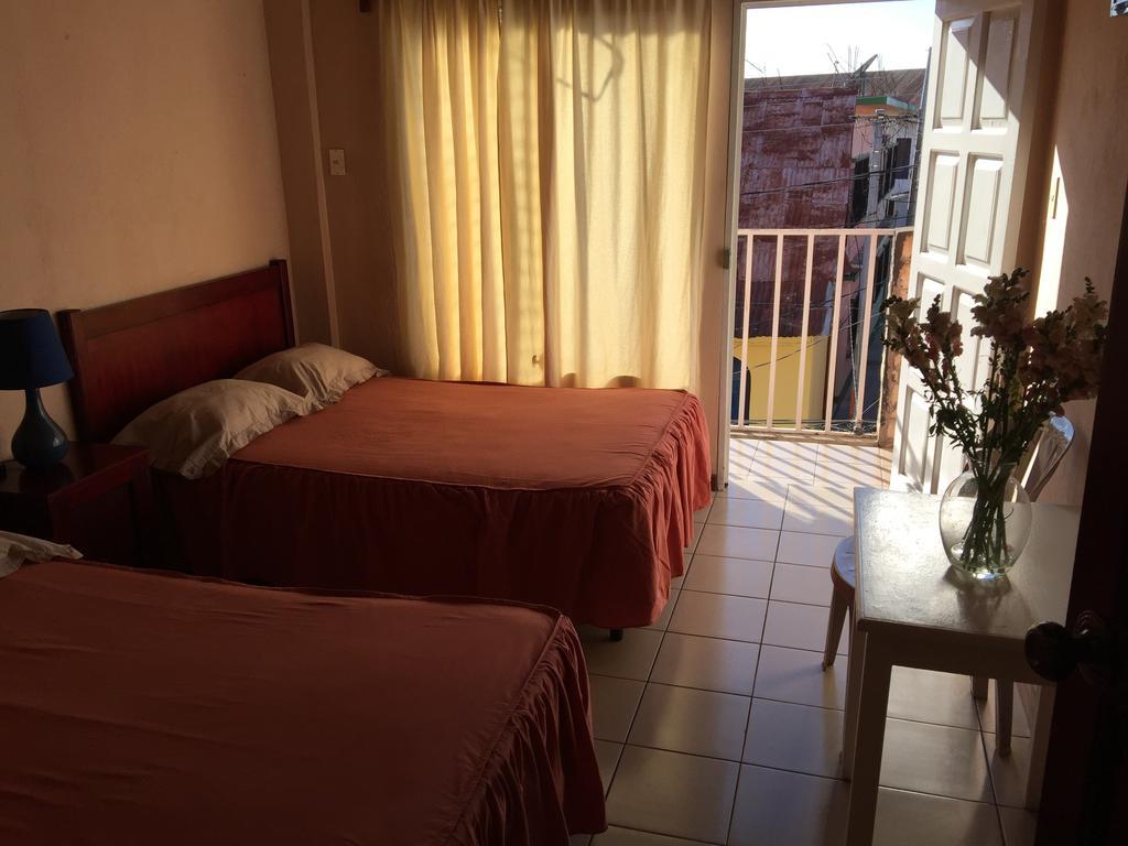 Hotel Villa Margarita Flores Phòng bức ảnh
